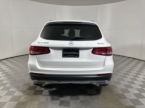 Used 2017 Mercedes-Benz GLC 300 4MATIC image 6