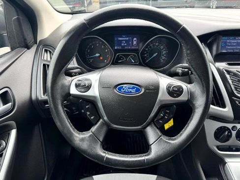 Used 2012 Ford Focus SE image 19