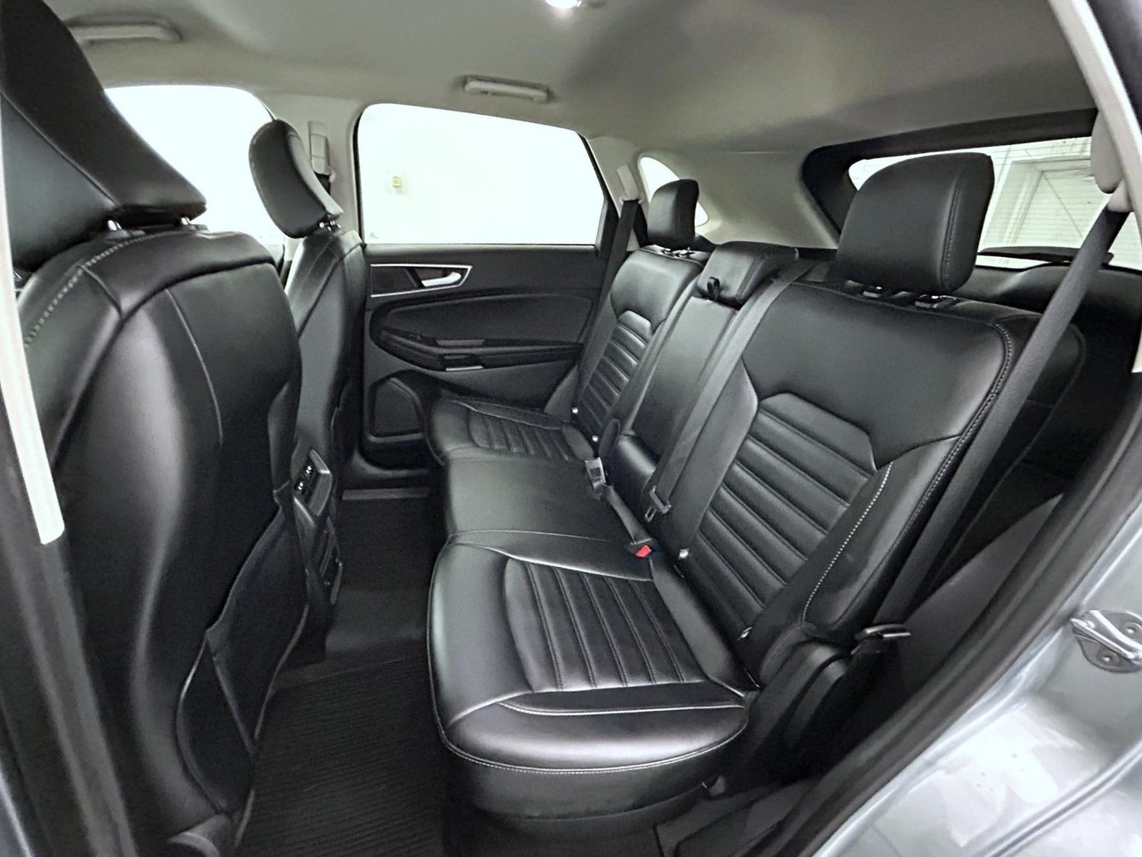 Used 2024 Ford Edge SEL w/ Convenience Package AWD/4WD image 19