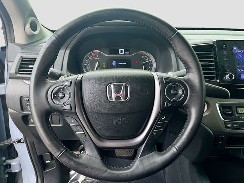 Used 2023 Honda Ridgeline RTL image 11