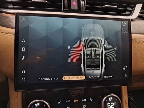 Used 2021 Jaguar F-PACE S AWD/4WD image 33