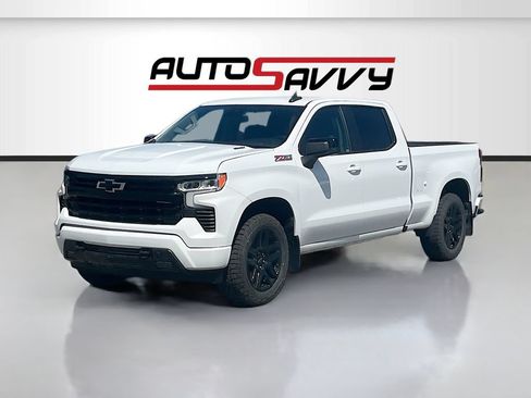 Used 2023 Chevrolet Silverado 1500 RST w/ Convenience Package II AWD/4WD image 3