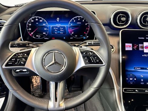 Used 2025 Mercedes-Benz C 300 Sedan image 11