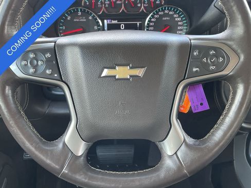 Used 2016 Chevrolet Silverado 1500 LTZ Z71 w/ LTZ Plus Package AWD/4WD image 10