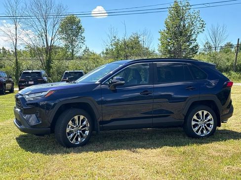 Used 2025 Toyota RAV4 XLE Premium w/ Weather Package AWD/4WD image 5