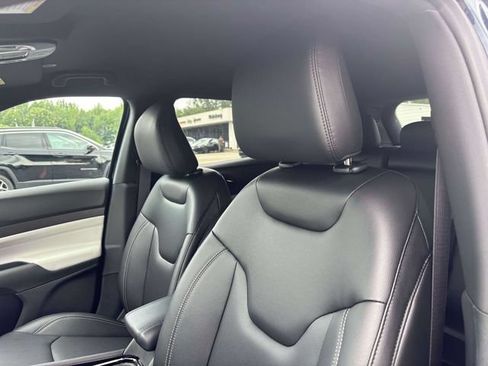 New 2026 Jeep Compass Limited AWD/4WD image 10