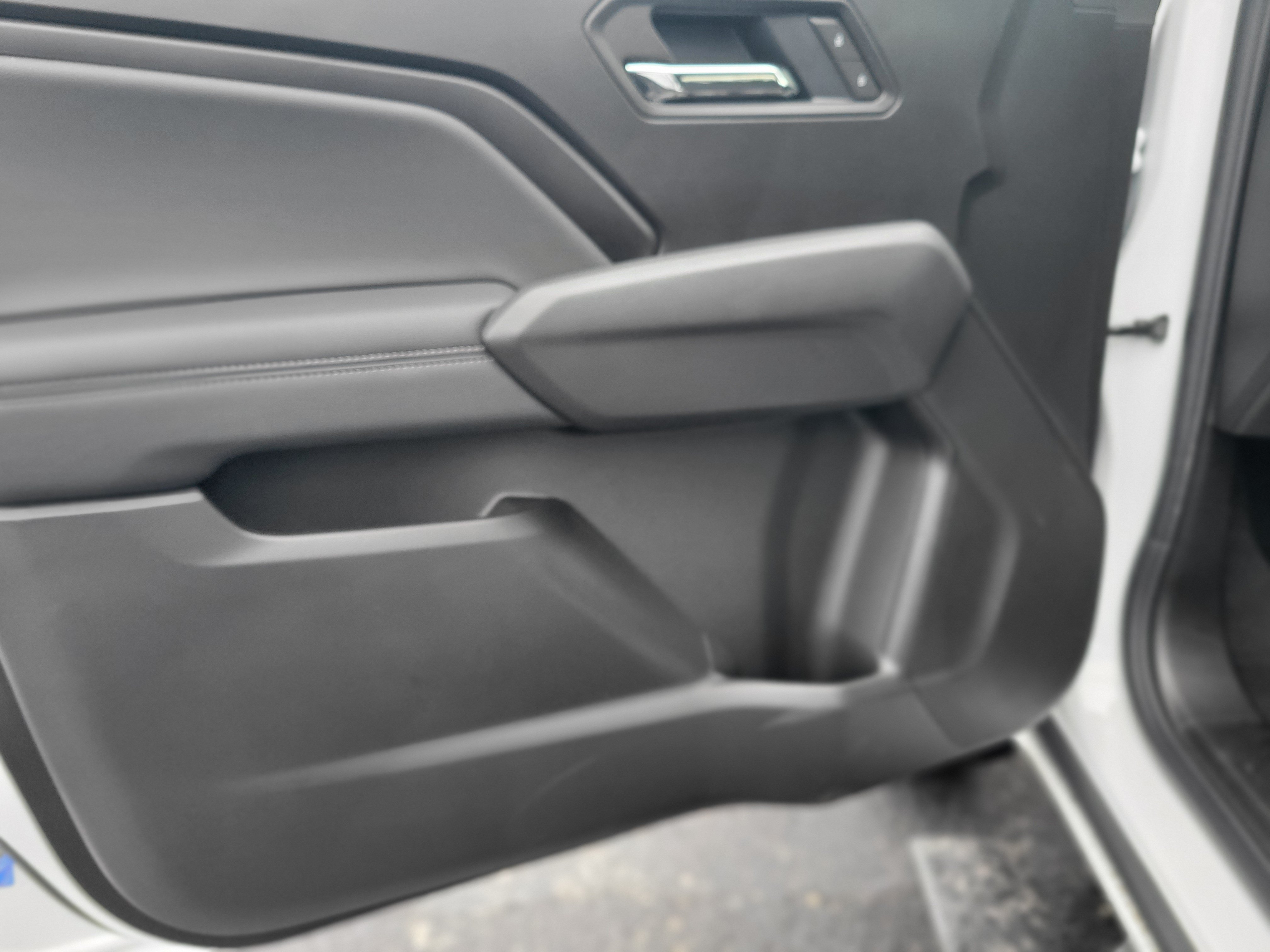 New 2026 Chevrolet Colorado LT w/ LT Convenience Package RWD image 16