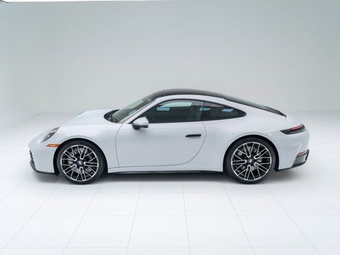 New 2026 Porsche 911 Carrera S image 2