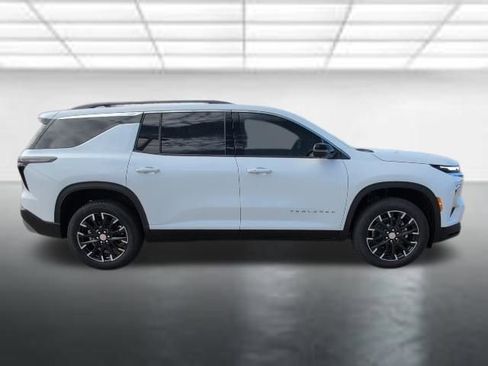 New 2026 Chevrolet Traverse LT w/ Sun and Wheel Package image 35