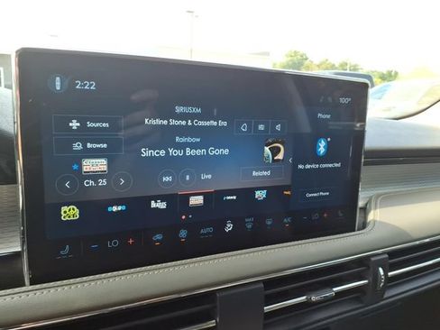Used 2024 Lincoln Corsair FWD image 17