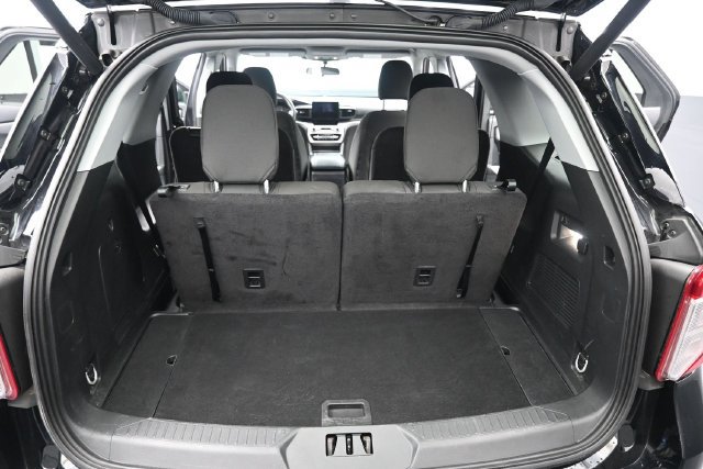 Certified 2023 Ford Explorer XLT AWD/4WD image 18