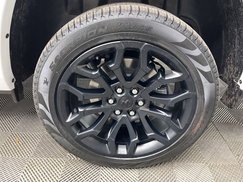 New 2026 RAM 1500 Limited AWD/4WD image 4