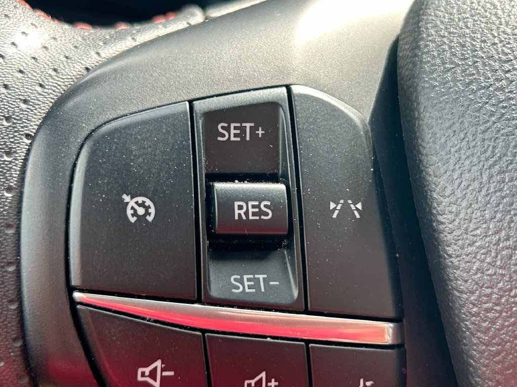 Used 2024 Ford Escape ST-Line FWD image 18