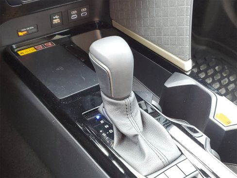 Certified 2026 Toyota Camry XLE image 32