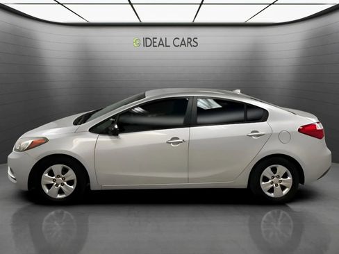 Used 2015 Kia Forte LX FWD image 8