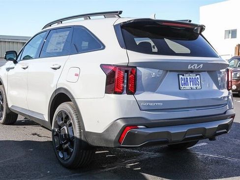 New 2025 Kia Sorento SX image 6