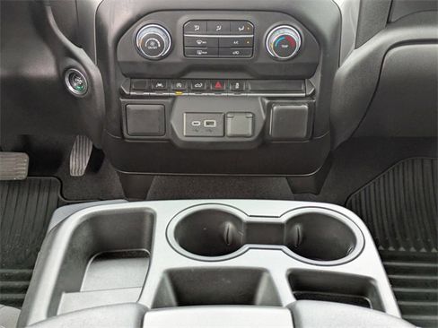 Used 2024 Chevrolet Silverado 1500 Custom w/ Turbomax Blackout Package image 18