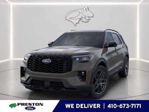 New 2026 Ford Explorer ST-Line w/ ST-Line Street Pack AWD/4WD image 1