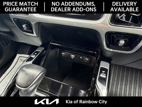 Used 2023 Kia Sorento SX AWD/4WD image 35
