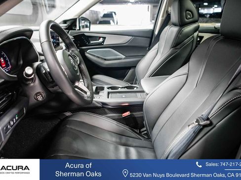 Used 2025 Acura MDX SH-AWD w/ Technology Package image 41