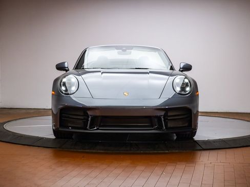 Used 2025 Porsche 911 Carrera image 13