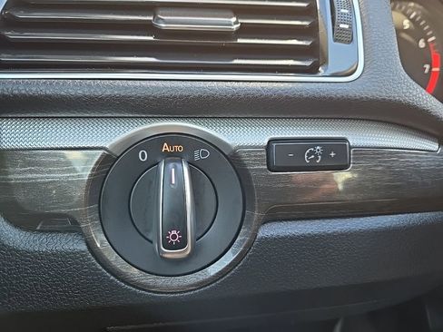 Used 2016 Volkswagen Passat 1.8T SE image 19