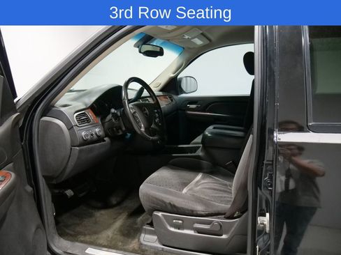 Used 2007 GMC Yukon SLE image 2