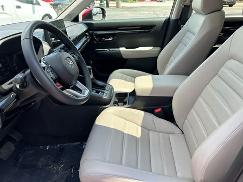 Used 2026 Honda CR-V EX-L image 4