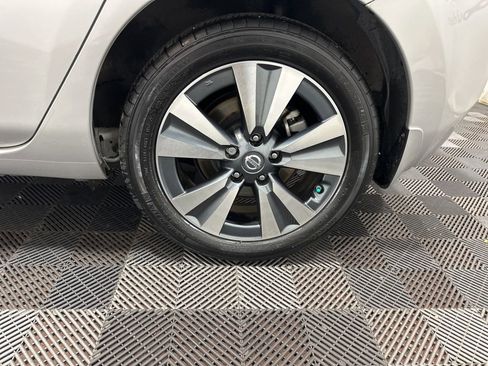 Used 2017 Nissan Leaf SV image 29