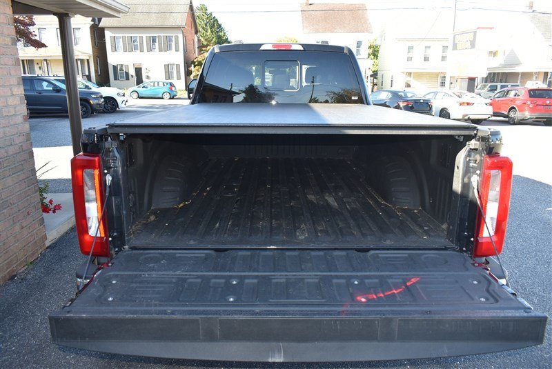 Used 2024 Ford F350 XLT AWD/4WD image 7