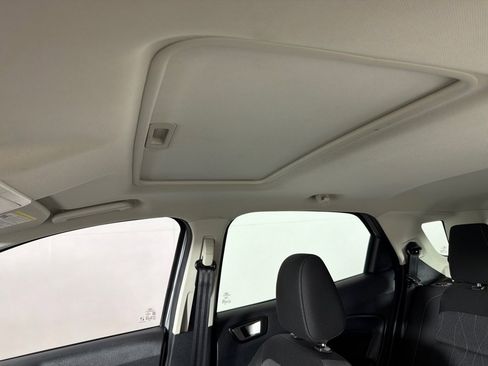 Used 2020 Ford EcoSport SE FWD image 13