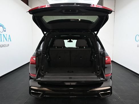 Used 2021 BMW X7 M50i w/ Cold Weather Package AWD/4WD image 52