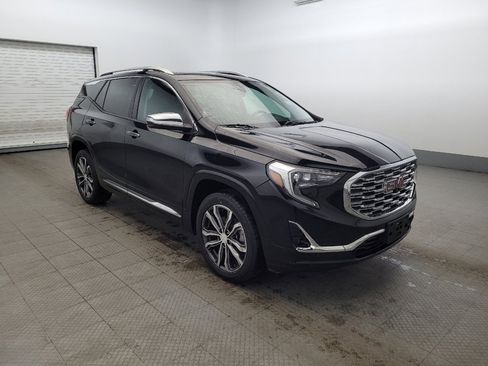 Used 2019 GMC Terrain Denali w/ Advanced Safety Package image 13