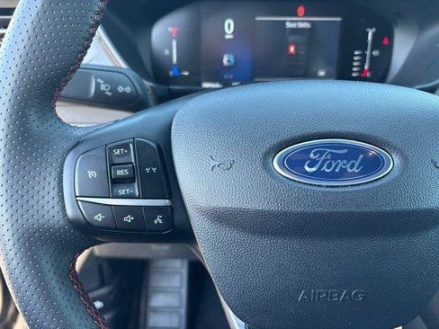 Used 2024 Ford Escape ST-Line image 28