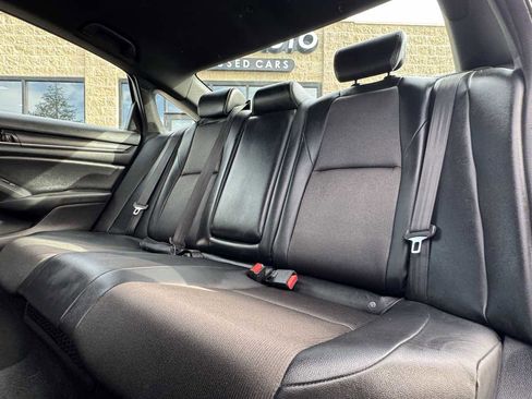 Used 2022 Honda Accord Sport image 40