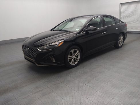 Used 2018 Hyundai Sonata Limited w/ Ultimate Package 07 image 2