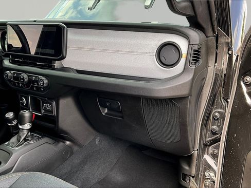 Used 2024 Jeep Wrangler Sport image 26