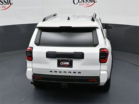 Used 2025 Toyota 4Runner SR5 image 24