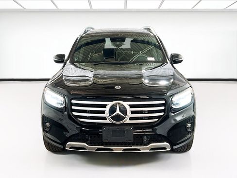 Used 2024 Mercedes-Benz GLB 250 image 2