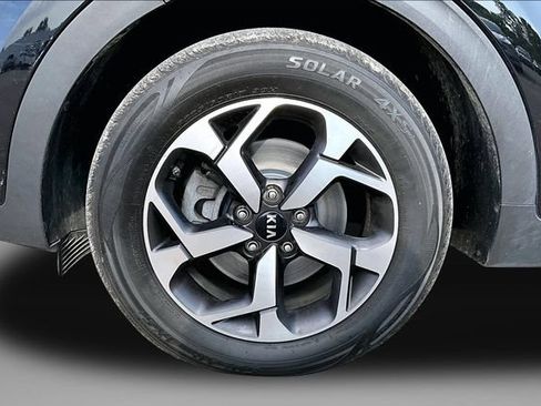 Used 2020 Kia Sportage LX FWD image 9