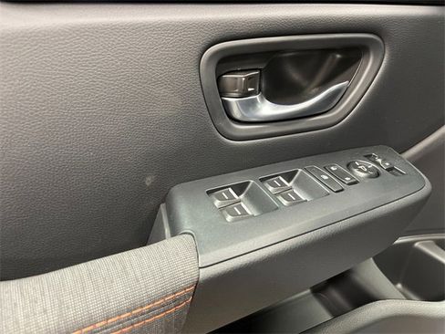 New 2025 Honda Pilot Sport image 13