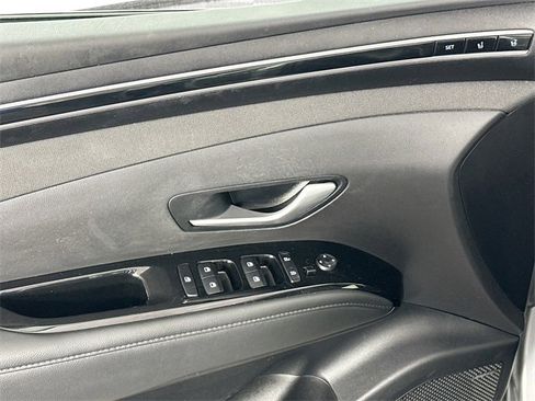 Used 2023 Hyundai Tucson Limited image 26