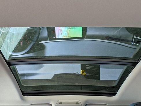 New 2026 Volkswagen Atlas Peak Edition image 14