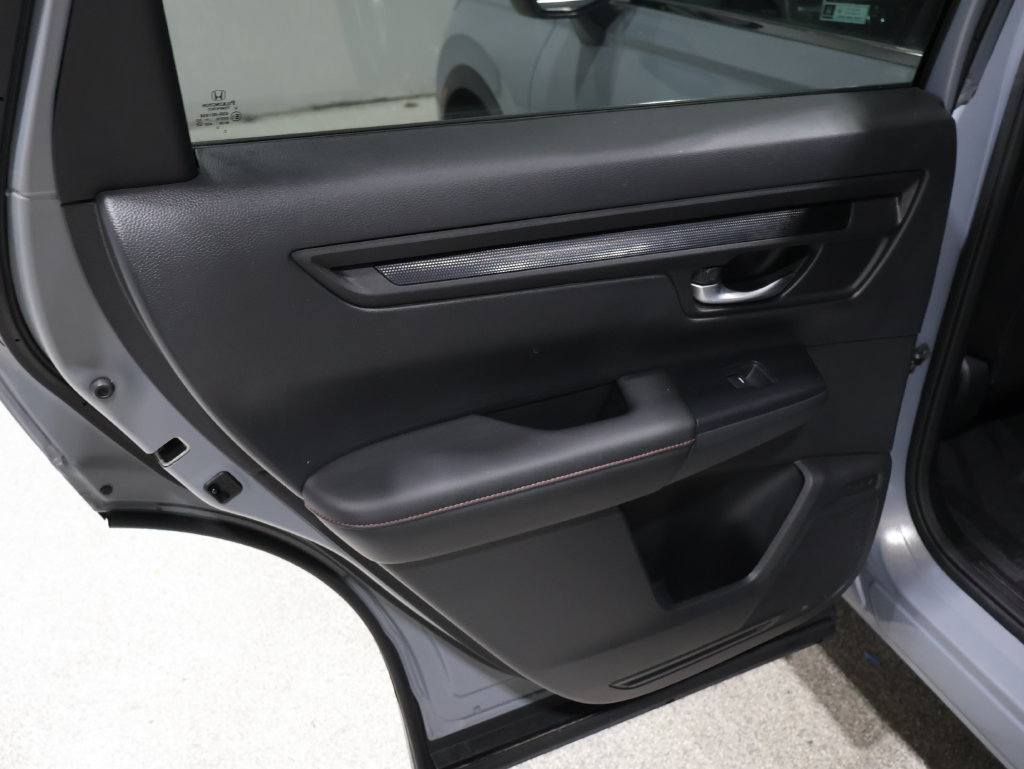Used 2024 Honda CR-V Sport image 19