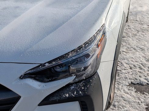 Used 2025 Subaru Outback Premium image 16