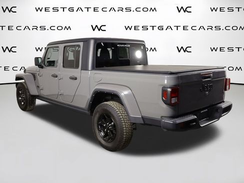 Used 2022 Jeep Gladiator Sport AWD/4WD image 44