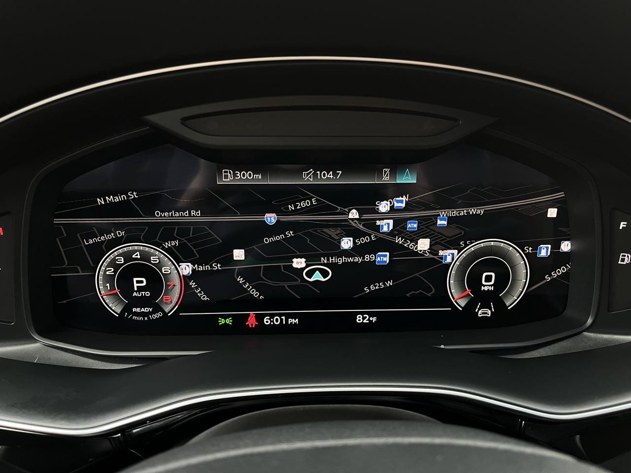 Used 2022 Audi Q8 Premium Plus AWD/4WD image 16