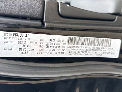 Used 2018 Jeep Grand Cherokee Limited AWD/4WD image 26