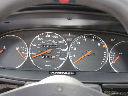 Used 1988 Porsche 944 Coupe image 22