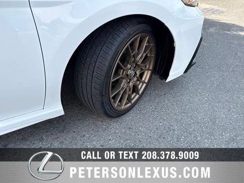 Used 2023 Toyota Camry SE FWD image 11